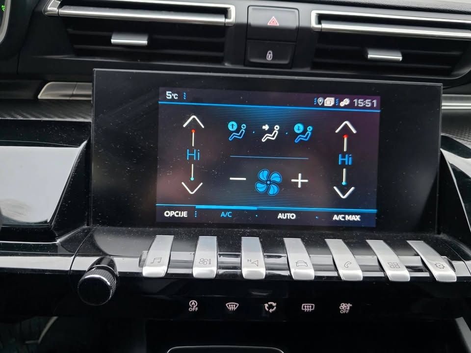 Слика на возило