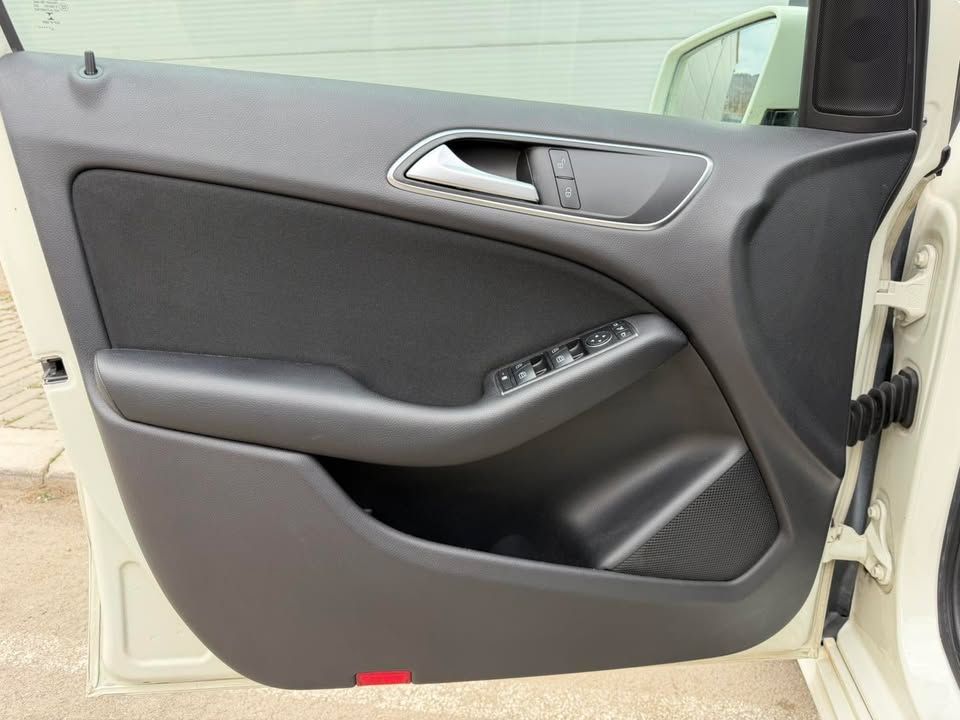 Слика на возило