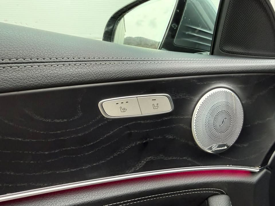 Слика на возило