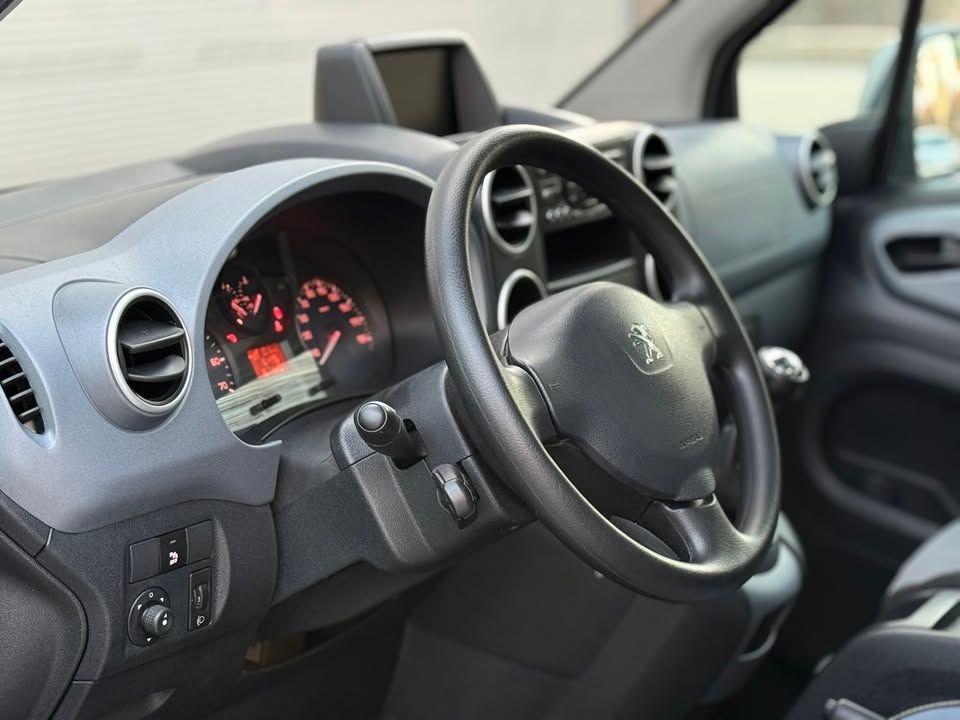 Слика на возило