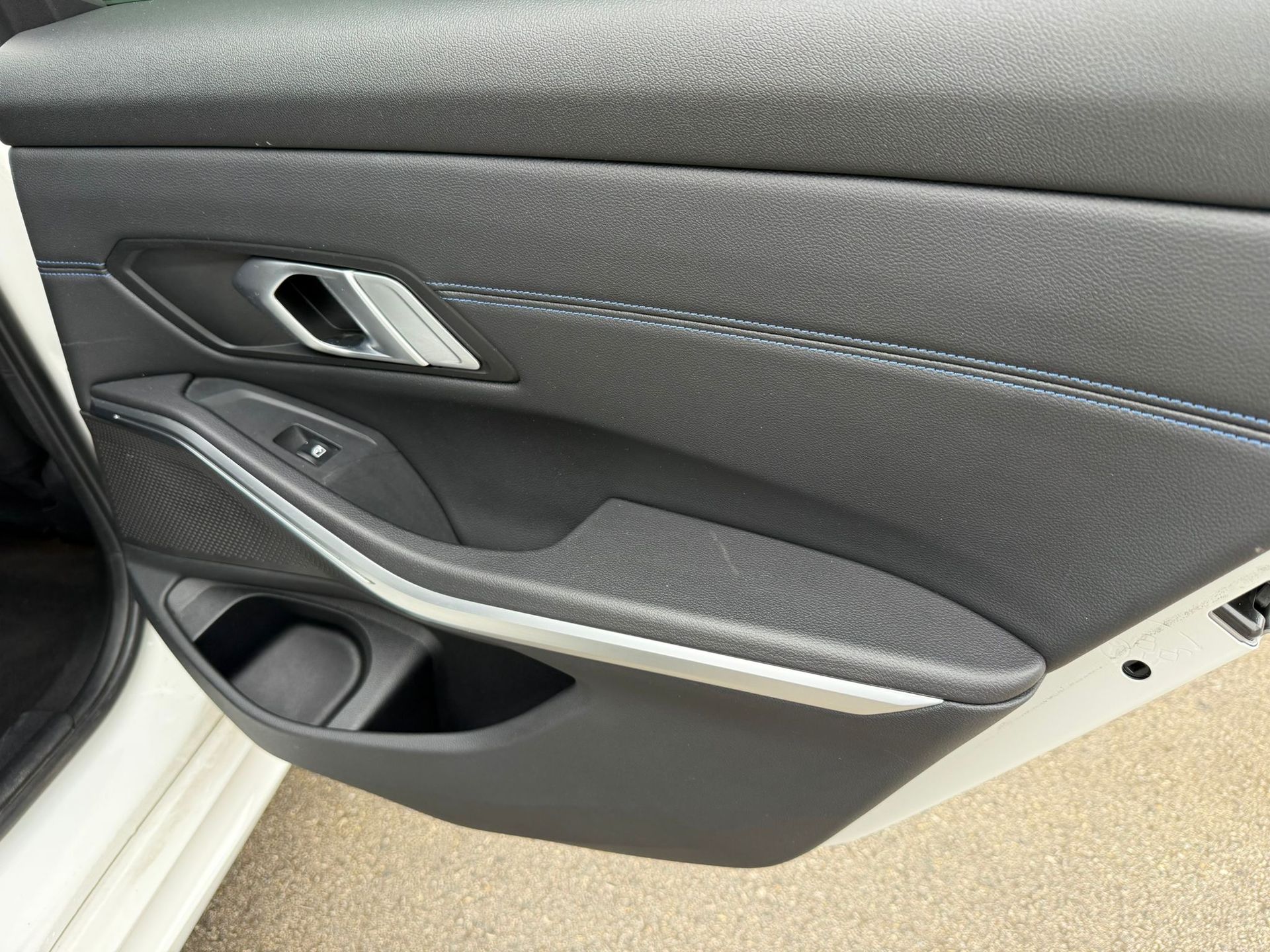 e8efd20f-b32e-40bd-b874-7fbc9d9df1f1