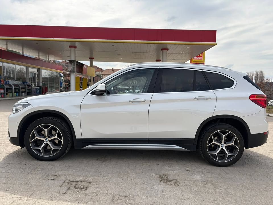 Слика на возило